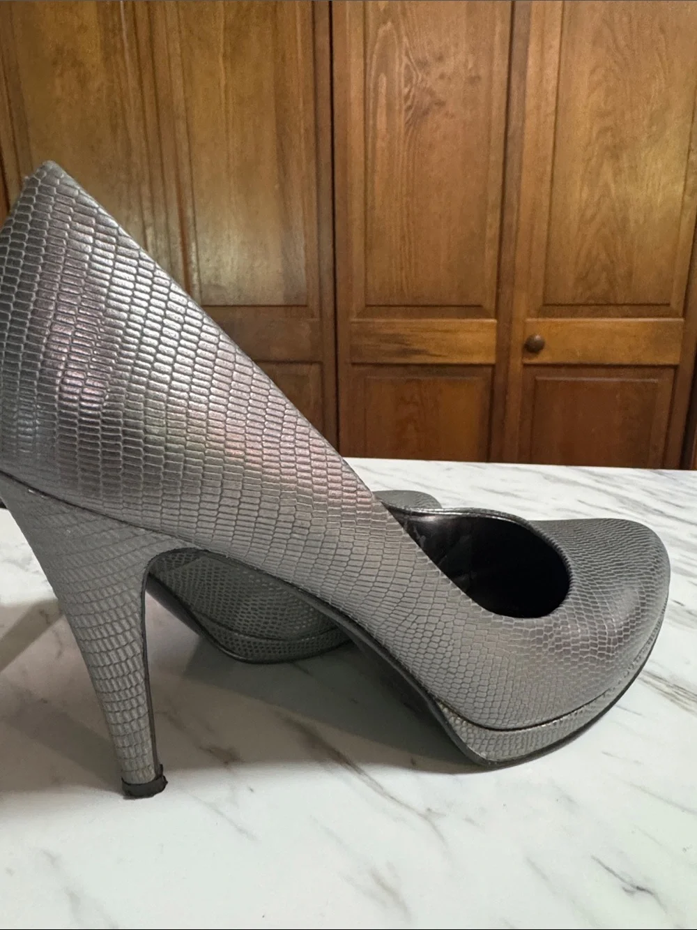 Nine West Silver-Gray Textured Pointed-Toe Pumps